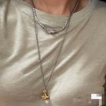 2025年3月7日入荷新品Vivienneネックレスギフト/誕生日/記念品/xin工場