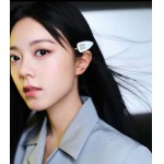 2025年3月7日入荷新品MIUMIUヘアピンギフト/誕生日/記念品/xin工場