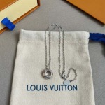 2025年3月9日入荷新品Louis Vuittonネックレスギフト/誕生日/記念品/アクセサリーxin工場