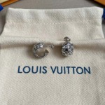 2025年3月9日入荷新品Louis Vuittonピアスギフト/誕生日/記念品/アクセサリーxin工場