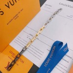 2025年3月9日入荷新品Louis Vuittonブレスレットギフト/誕生日/記念品/アクセサリーxin工場