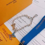 2025年3月9日入荷新品Louis Vuittonブレスレットギフト/誕生日/記念品/アクセサリーxin工場