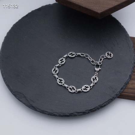 2025年3月9日入荷新品Gucciブレスレットギフト/誕生...