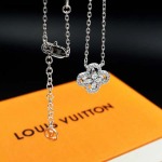 2025年3月9日入荷新品Louis Vuittonネックレスギフト/誕生日/記念品/アクセサリーxin工場