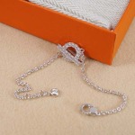 2025年3月9日入荷新品Hermesネックレスギフト/誕生日/記念品/アクセサリーxin工場