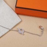 2025年3月9日入荷新品Hermesネックレスギフト/誕生日/記念品/アクセサリーxin工場