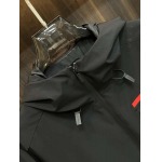2025年3月10日春秋高品質新品Pradaジャケットasibin工場