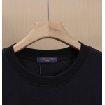 2025年3月13日新品Louis Vuitton半袖 tシャツ  xiongma工場