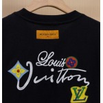 2025年3月13日新品Louis Vuitton半袖 tシャツ  xiongma工場