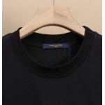 2025年3月13日新品Louis Vuitton半袖 tシャツ  xiongma工場