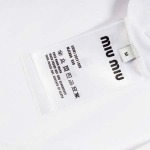 2025年3月14日春夏高品質新品MIUMIU半袖Tシャツ  実物写真xiongma工場