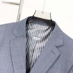 2025年3月15日春新作高品質Thom Browneジャケットchaoka工場