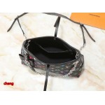 2025年3月16日 ルイヴィトン新品 M13014 M24860  CarryAll BB  Monogram   Monogram 26.0 x 17.0 x 10.0