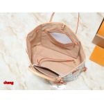 2025年3月16日 ルイヴィトン新品 M13675 M13271 M40995  Neverfull  x   Monogram   Monogram “”31.0 x 28.0 x 14.0