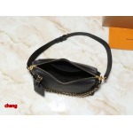 2025年3月16日 ルイヴィトン新品 M13157 M24255 M24114   Hand It All  Bloom   Monogram 29.0 x 18.0 x 13.0