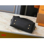 2025年3月16日 ルイヴィトン新品 M13157 M24255 M24114   Hand It All  Bloom   Monogram 29.0 x 18.0 x 13.0