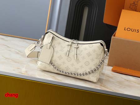 2025年3月16日 ルイヴィトン新品 M13157 M24...