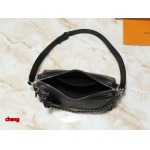 2025年3月16日 ルイヴィトン新品 M13157 M24255 M24114   Hand It All  Bloom   Monogram 29.0 x 18.0 x 13.0