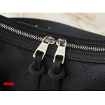 2025年3月16日 ルイヴィトン新品 M13157 M24255 M24114   Hand It All  Bloom   Monogram 29.0 x 18.0 x 13.0