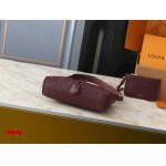 2025年3月16日 ルイヴィトン新品 M46610 M46609 M46674 Sac Sport  Monogram Empreinte 27.0 x 22.0 x 10.5