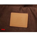 2025年3月16日 ルイヴィトン新品 M14198 M14015 Montsouris Cargo   34.0 x 40.0 x 17.0