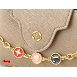 2025年3月16日 ルイヴィトン新品  M00014 M00013 M00015  Capucines ：Taurillon   Monogram 23.5x 14 x 8