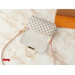 2025年3月16日 ルイヴィトン新品 M40718 N41275N41129 FAVORITE  Favorite Monogram     28.0 x 15.0 x 4.0