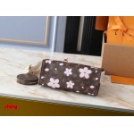 2025年3月16日 ルイヴィトン新品 M13269 M45659 M46373 M44571   OnTheGo  Monogram  Monogram Reverse  Monogram Giant  Toron  25.0 x 19.