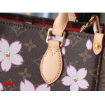 2025年3月16日 ルイヴィトン新品 M13269 M45659 M46373 M44571   OnTheGo  Monogram  Monogram Reverse  Monogram Giant  Toron  25.0 x 19.