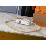 2025年3月16日 ルイヴィトン新品 M13663 M13404 M13440 M92649  Pochette Accessoires   Monogram  x 22.0 x 13.0 x 4.0