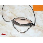 2025年3月16日 ルイヴィトン新品 M13663 M13404 M13440 M92649  Pochette Accessoires   Monogram  x 22.0 x 13.0 x 4.0