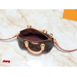 2025年3月16日 ルイヴィトン新品 M61253 NANO TURENNE MonogramNano Turenne   Turenne     size 17x 11x 6cm