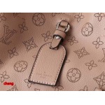 2025年3月16日 ルイヴィトン新品 M13180 MahinaBoundless—— HouseMahina 16.9 x 13.2 x 6.7