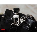 2025年3月16日 ルイヴィトン新品 M13484 M13324 2025 Cruise  Noé   Trunk  Monogram Reverse  23.0 x 27.0 x 8.0