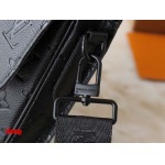 2025年3月16日 ルイヴィトン新品【M20835】S-Lock  Taurillon Monogram   ：39 x 30 x 8cm