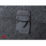 2025年3月16日 ルイヴィトン新品【M20835】S-Lock  Taurillon Monogram   ：39 x 30 x 8cm