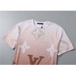 2025年3月17日春夏人気の新作Louis Vuitton半袖TシャツLG工場