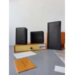 2025年3月17日新品財布M83128 Louis Vuitton zy工場