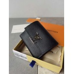 2025年3月17日新品財布M68587 Capucines  Taurillon Louis Vuitton zy工場