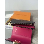 2025年3月17日新品財布M68587 Capucines  Taurillon Louis Vuitton zy工場