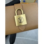2025年3月17日新品財布M12408 Louis Vuitton zy工場