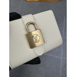2025年3月17日新品財布M12408 Louis Vuitton zy工場