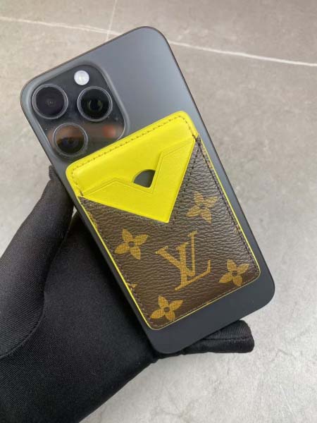 2025年3月17日新品 カードホルダーLouis Vuit...