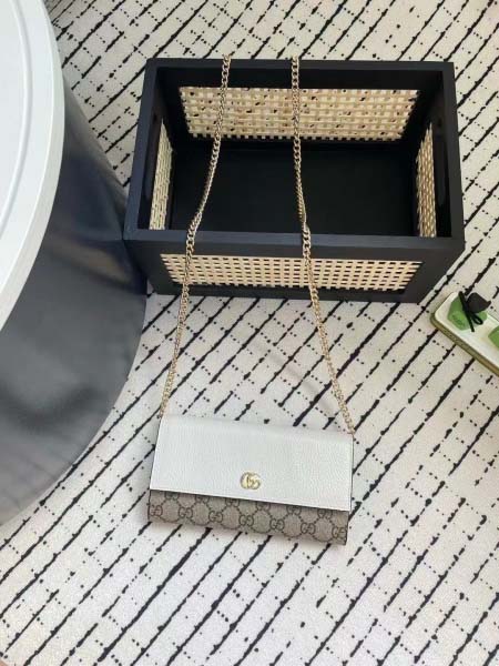 2025年3月17日新品財布GUCCI  546585  P...