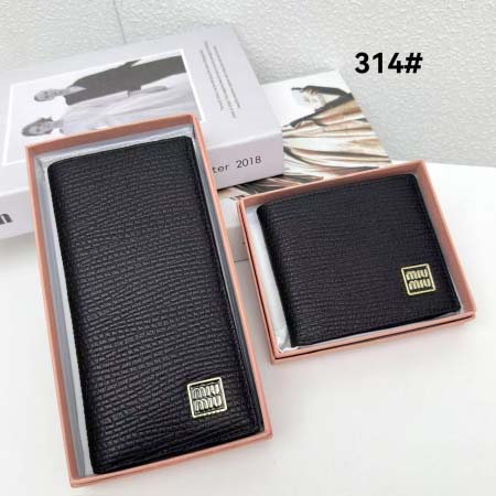 2025年3月17日新品長財布と短財布Miumiu 8575...