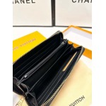 2025年3月17日新品財布20cmx10cm Louis Vuitton  zy工場