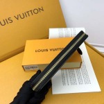 2025年3月17日新品 財布M13469   MY Louis Vuitton  WORLD TOUR   zy工場
