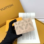 2025年3月17日新品財布M13470  Louis Vuitton Monogram Empreinte zy工場