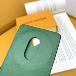 2025年3月17日新品 カードホルダーM12602  Louis Vuitton Monogram Macassar  zy工場