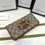 2025年3月17日新品財布Gucci 621995   19X10X3  GG Supreme zy工場